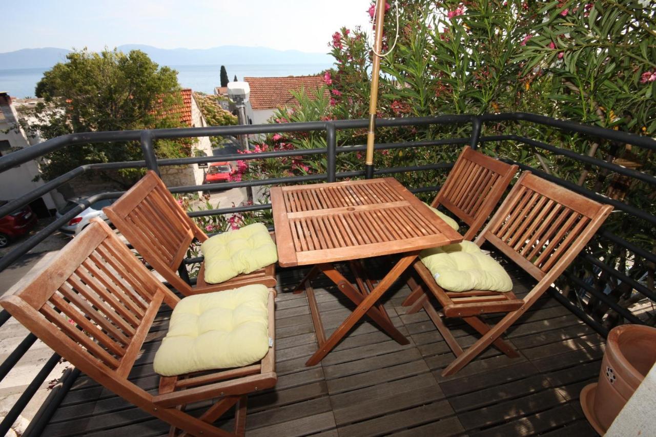 Apartments By The Sea Gradac, Makarska - 6661 Градац Екстериор снимка