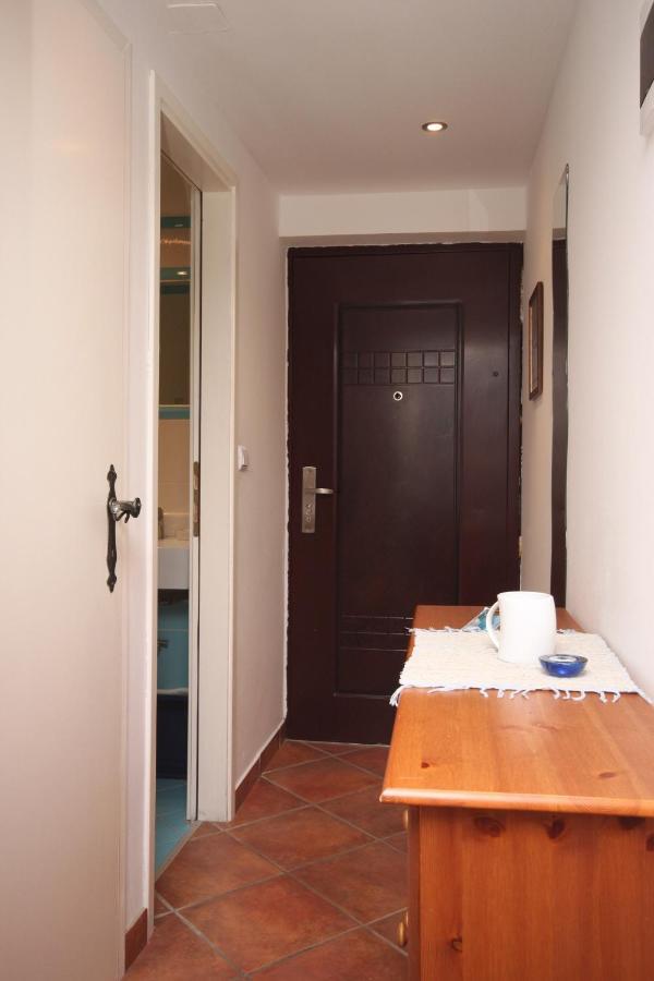 Apartments By The Sea Gradac, Makarska - 6661 Градац Екстериор снимка