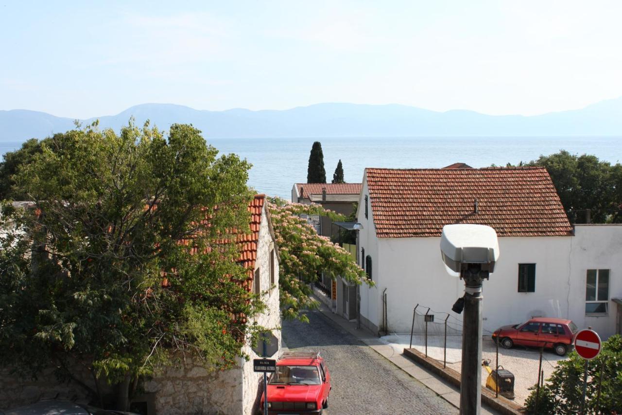 Apartments By The Sea Gradac, Makarska - 6661 Градац Екстериор снимка