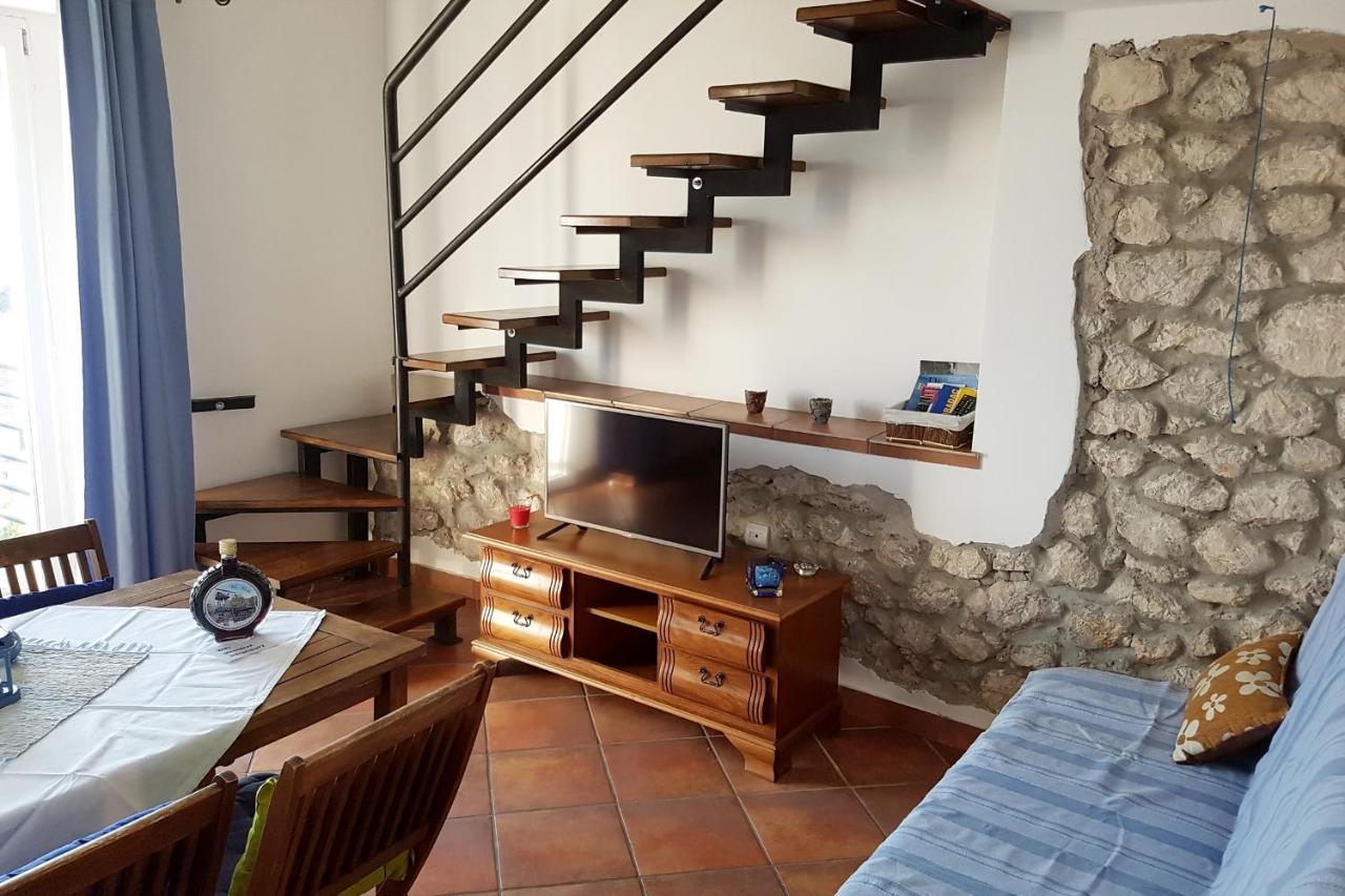Apartments By The Sea Gradac, Makarska - 6661 Градац Екстериор снимка